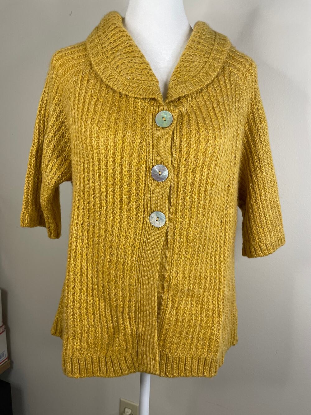 Vintage Dress Barn Gold Sweater Womens size XL